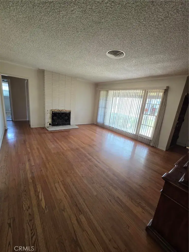 520 Country Club Lane, San Bernardino, CA 92404 - #3