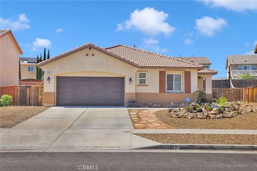 13817 Grant Way, Oak Hills, CA 92344 - #2
