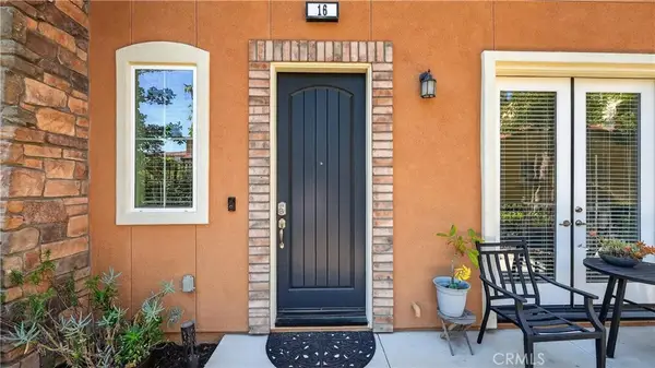 16 Wesley Way, Mission Viejo, CA 92691