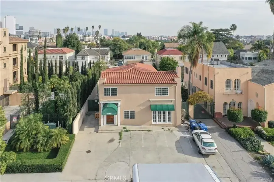670 Crenshaw, Los Angeles, CA 90005 - #3
