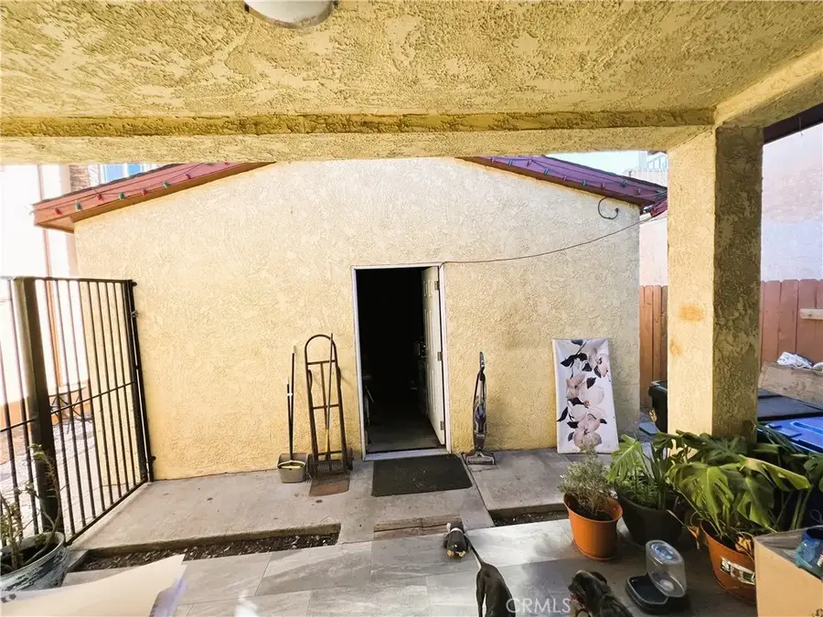345 E 53rd, Long Beach, CA 90805 - #2