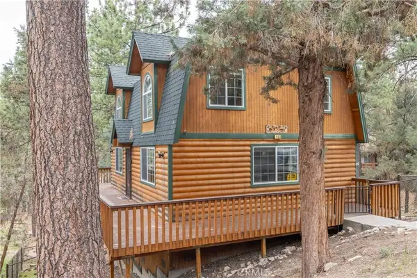 143 Santa Barbara, Sugarloaf, CA 92386