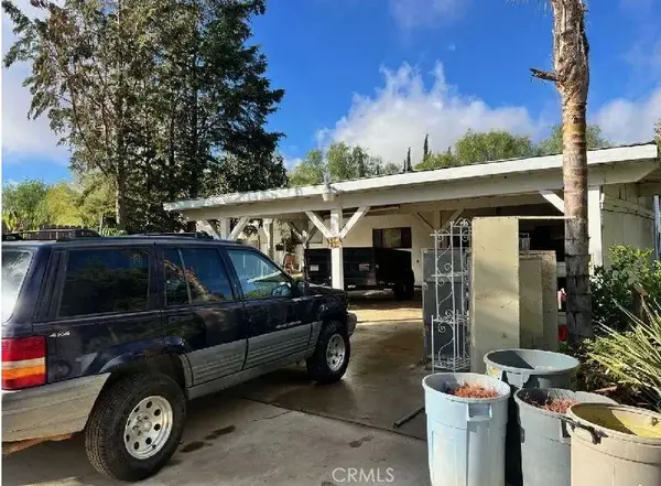 13515 Cajalco Road, Perris, CA 92570