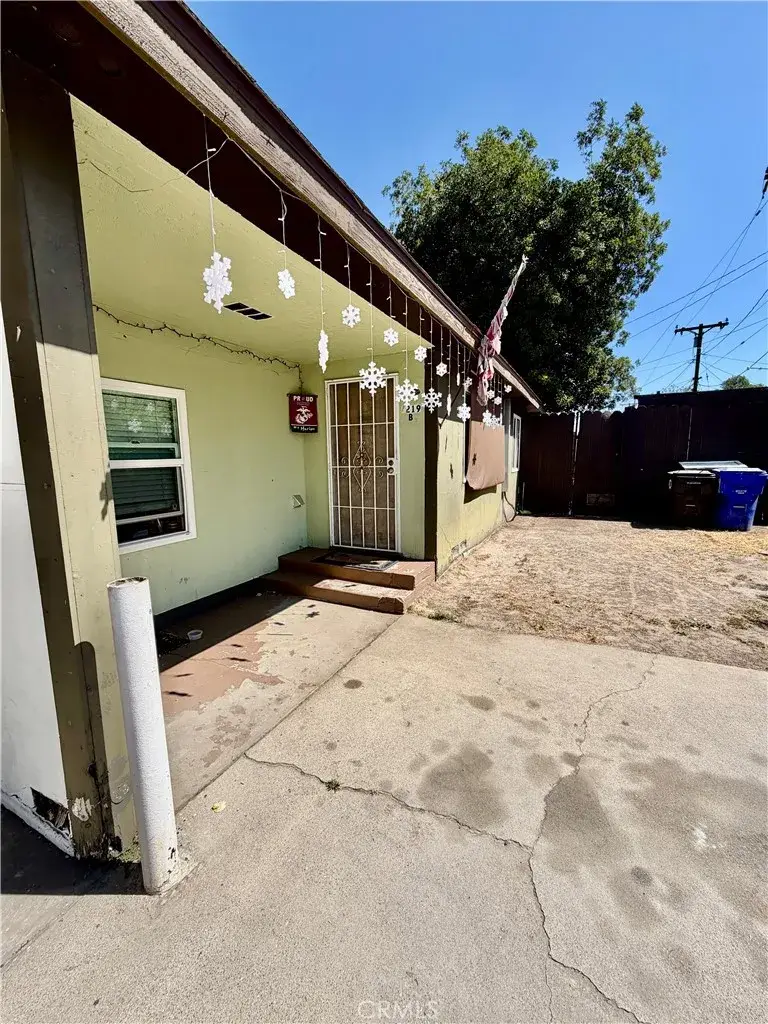 7229 Sterling, San Bernardino, CA 92404 - #3