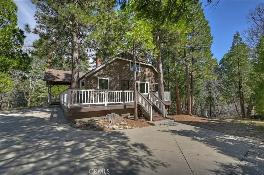 27297 Little Bear, Blue Jay, CA 92317 - #2
