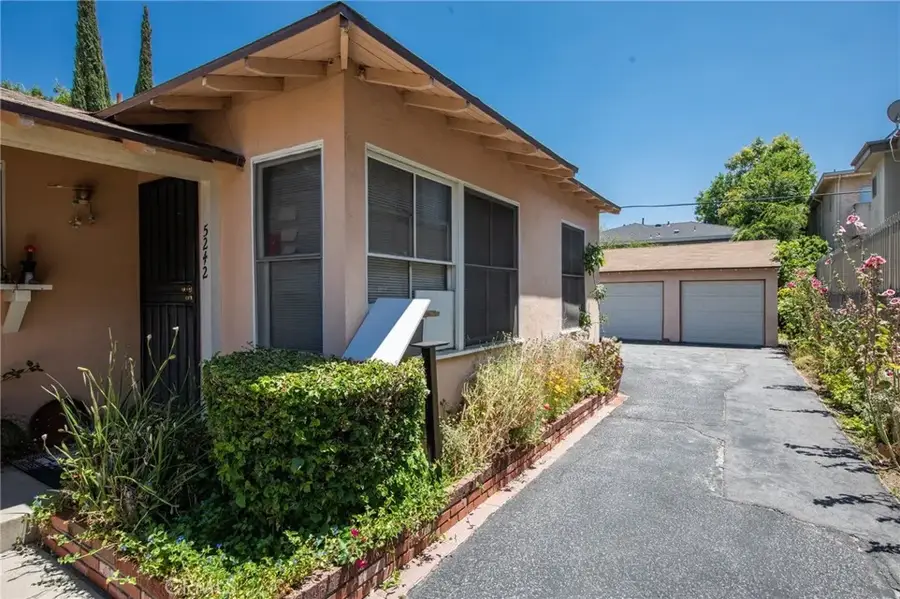 5238 Hermitage, Valley Village, CA 91607 - #3