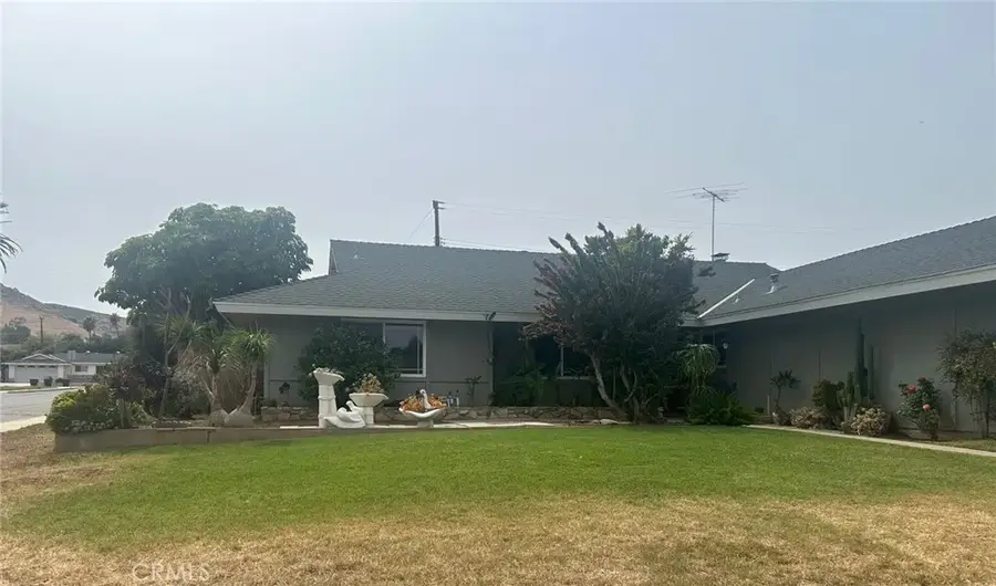 5210 Dresden Place, Riverside, CA 92505 - #3