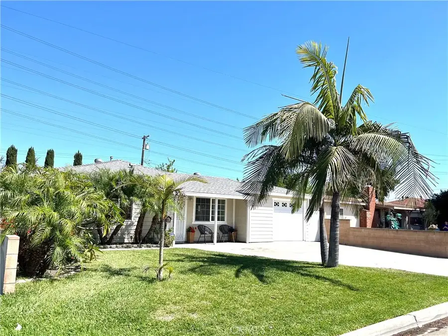 13708 Carfax, Bellflower, CA 90706 - #2