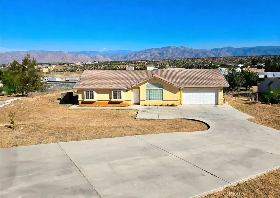 7187 Dalscote, Hesperia, CA 92345 - #2
