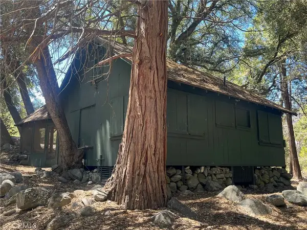 7 Oak Court #78, Angelus Oaks, CA 92305