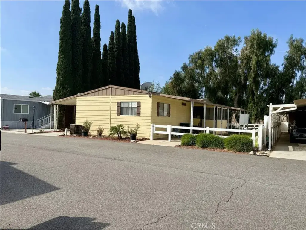 15181 Van Buren, Riverside, CA 92504 - #1