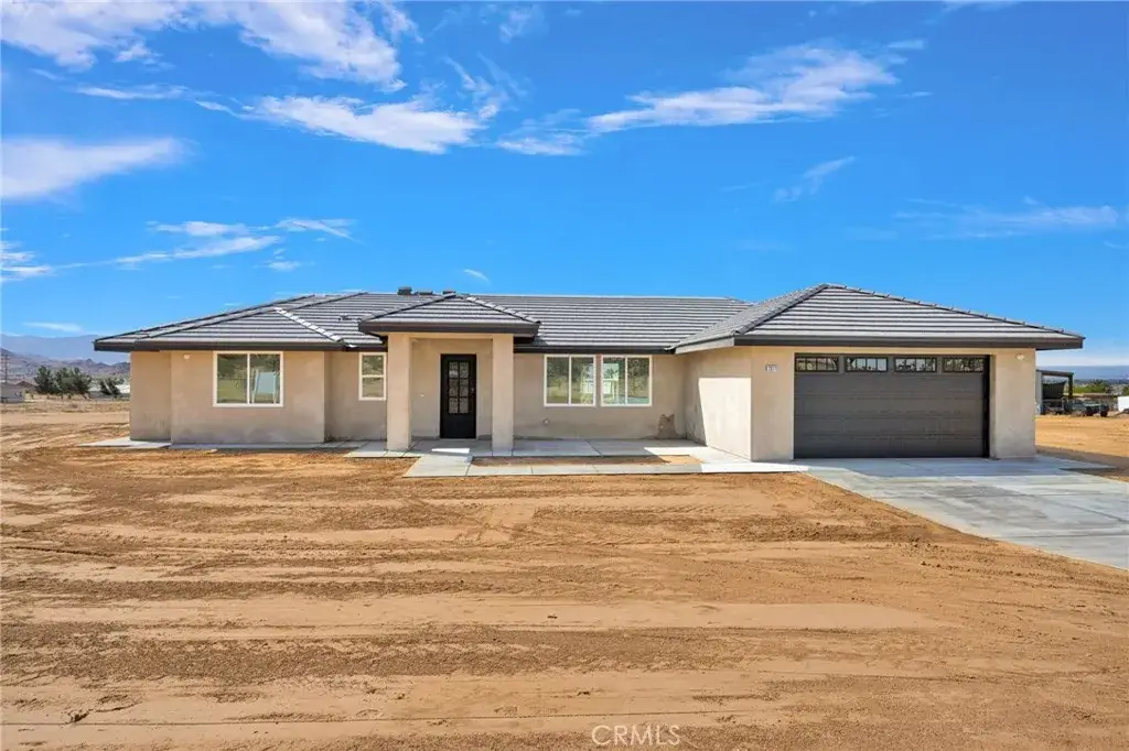 23771 Pala, Apple Valley, CA 92307 - #1
