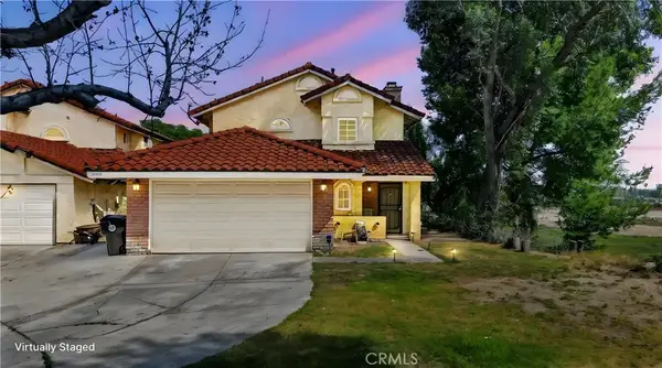 2820 Park Vista Drive, Rialto, CA 92376