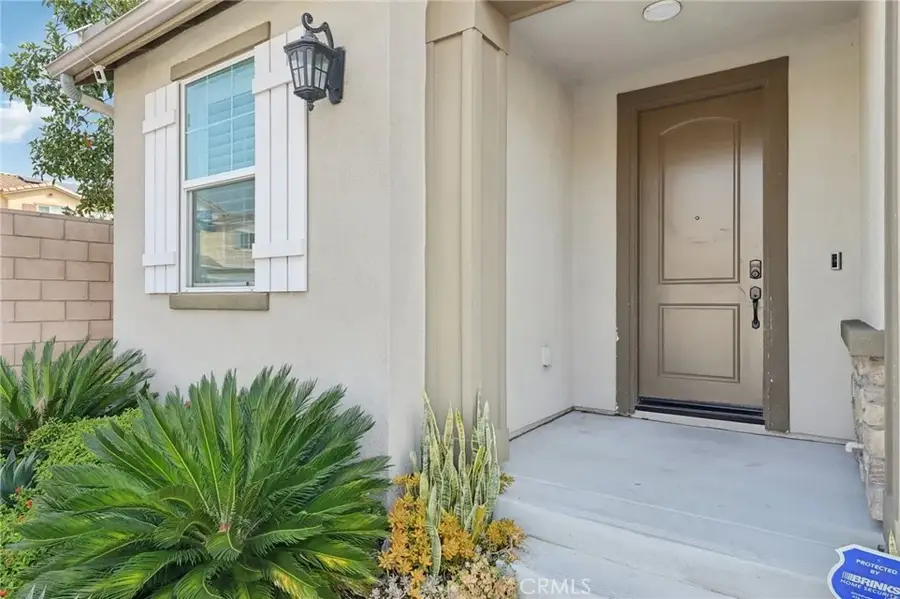 833 S Sumac Lane, Rialto, CA 92376 - #3