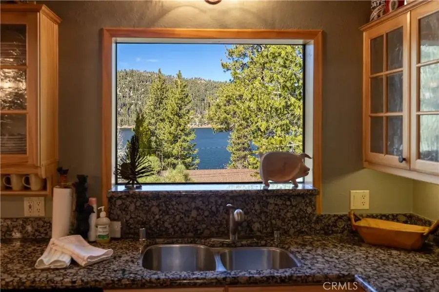 752 Cove Drive, Big Bear Lake, CA 92315 - #2