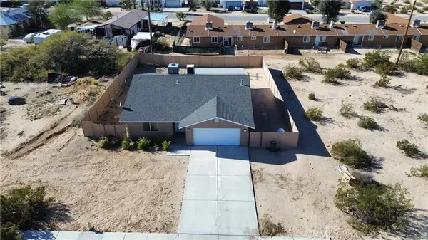 6352 Smoketree Avenue, 29 Palms, CA 92277
