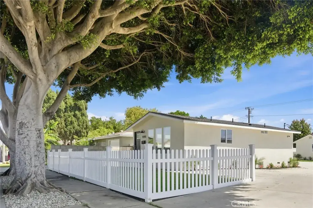 12138 Wright Road, Lynwood, CA 90262 - #1