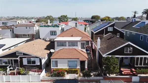 612 W Balboa Boulevard, Newport Beach, CA 92661