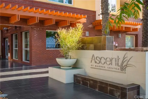 21301 Erwin #526, Woodland Hills, CA 91367