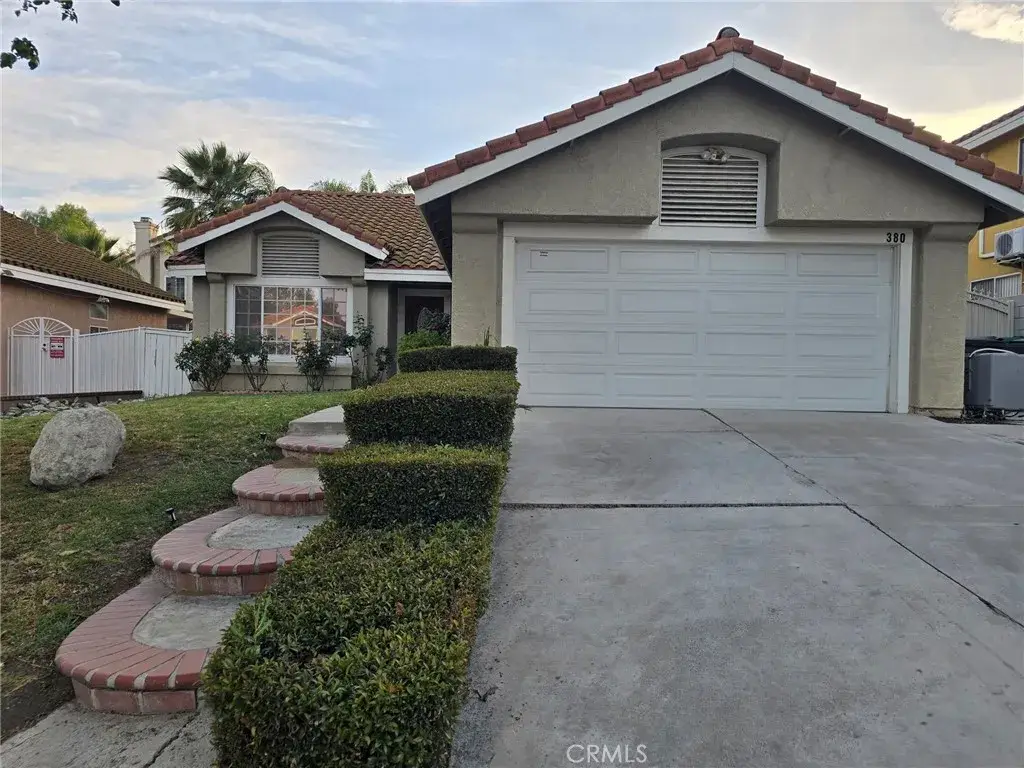 380 Tompkins, Corona, CA 92879 - #1