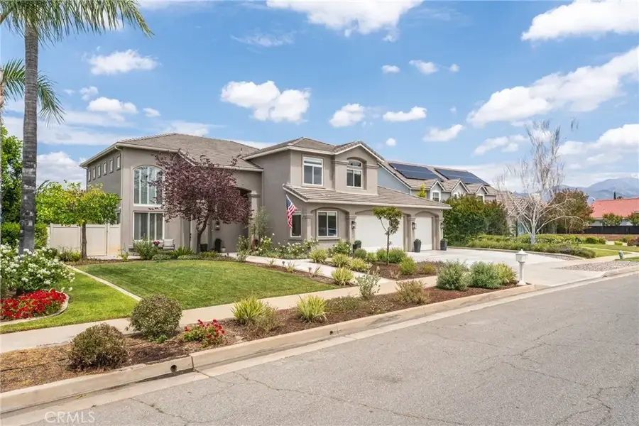 1621 Arcata, Redlands, CA 92374 - #2