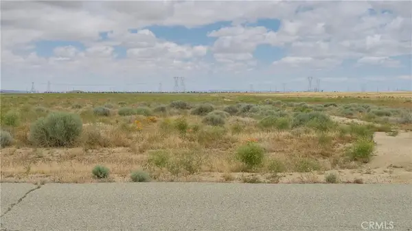 25 3258-021-025 - 150 W Avenue C-8, Lancaster, CA 93536