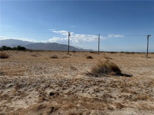2983 New Bedford, Thermal, CA 92274