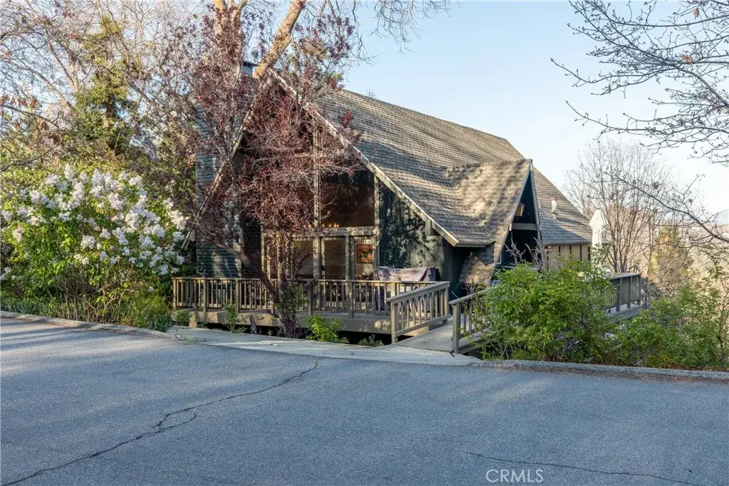 1145 Voltaire, Lake Arrowhead, CA 92352 - #1