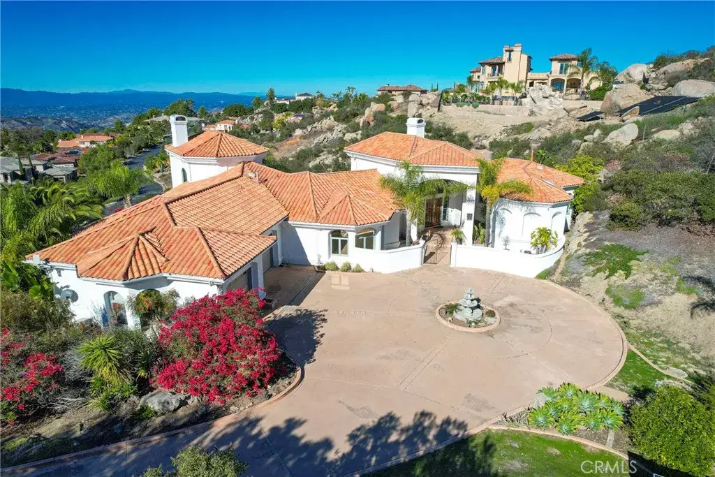 29269 Meadow Glen West, Escondido, CA 92026 - #1