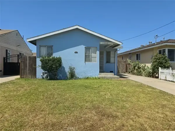 11909 Cedar, Hawthorne, CA 90250