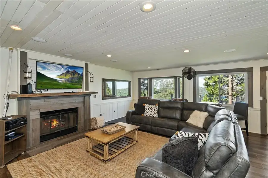 533 Sunderland Court, Lake Arrowhead, CA 92352 - #2