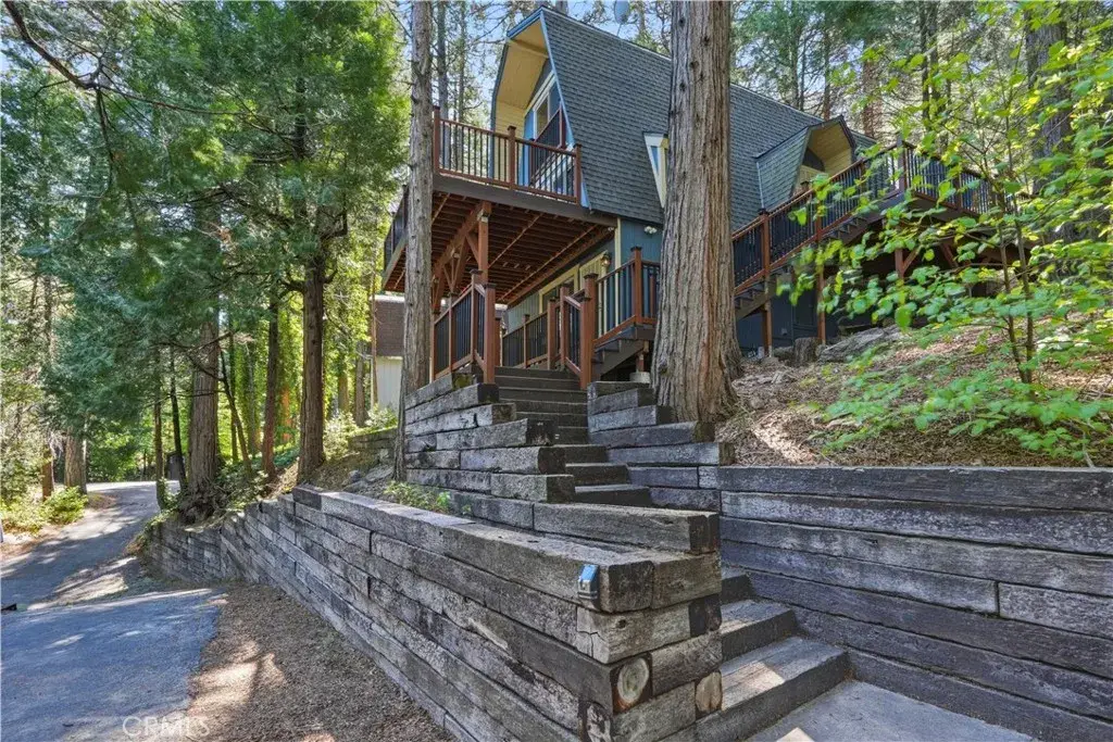 24091 Lakeview, Crestline, CA 92325 - #1
