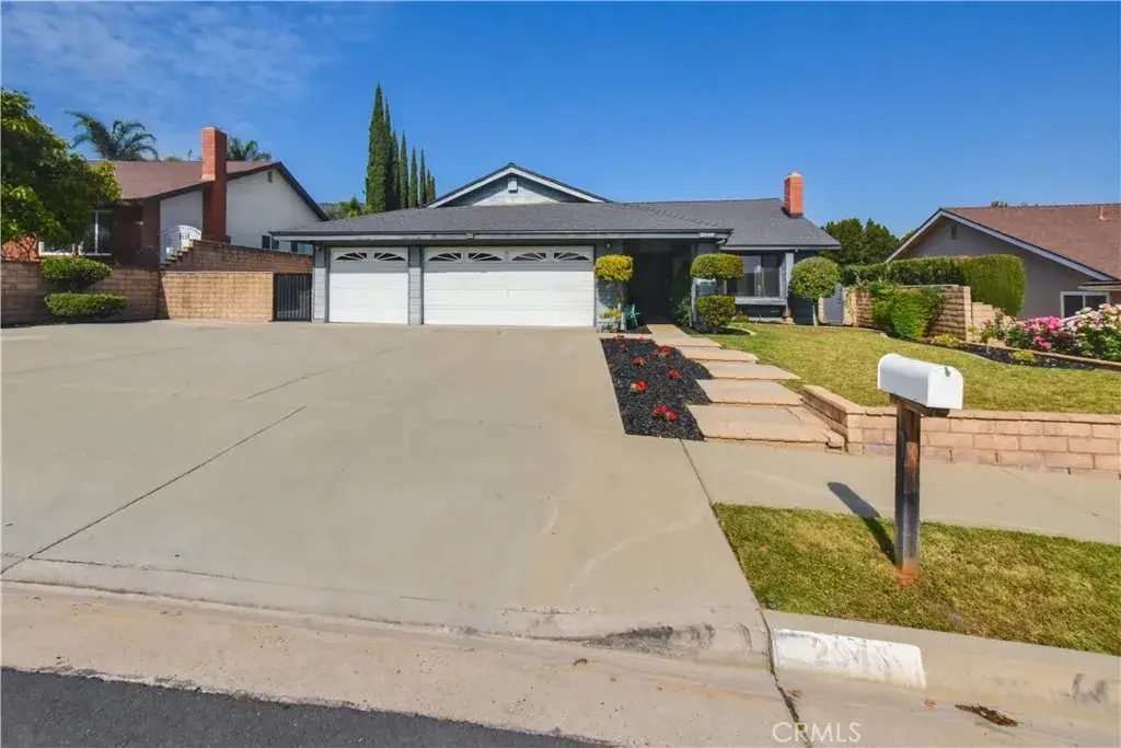 2046 W Ontario, Corona, CA 92882 - #1