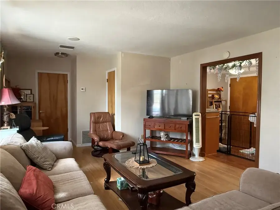 325 W Ave L, Calimesa, CA 92320 - #2