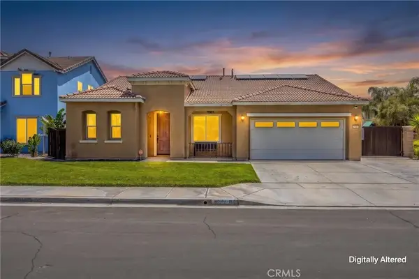 2944 Coffeeberry Way, San Jacinto, CA 92582