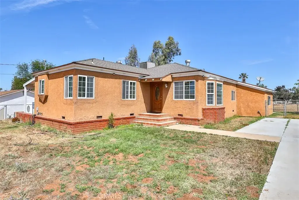 18266 Roberts, Riverside, CA 92508 - #1