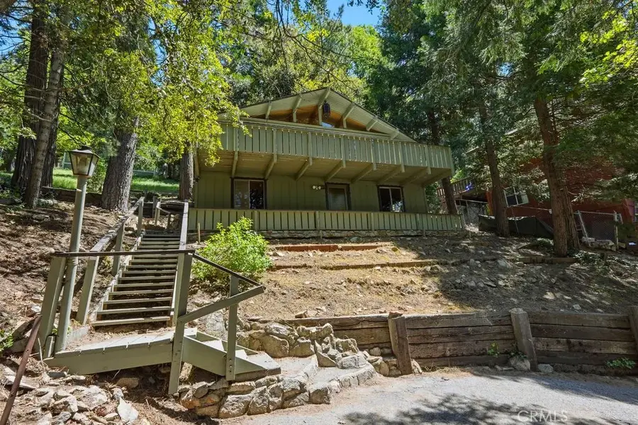 997 Berne, Crestline, CA 92325 - #2