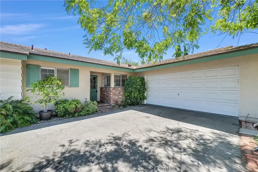 256 E Monterey, Corona, CA 92879 - #3