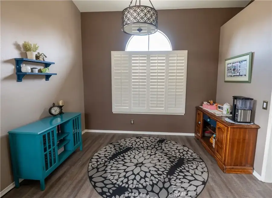 2760 W Windhaven, Rialto, CA 92377 - #3