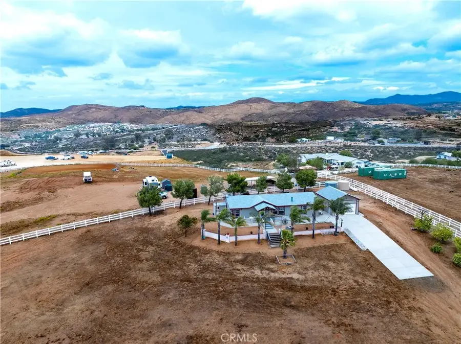 38687 Calle Segovia, Temecula, CA 92592 - #2