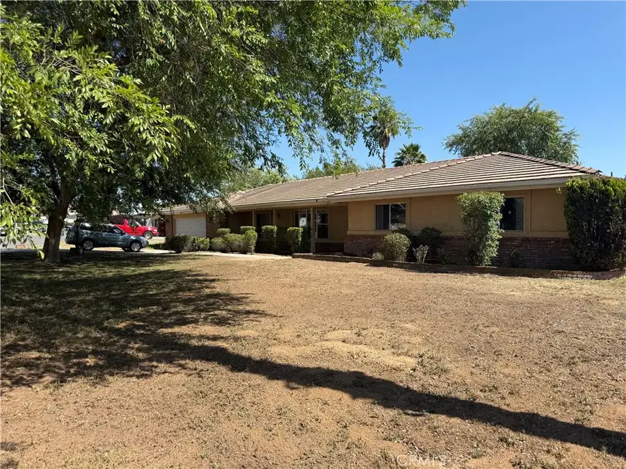 225 Summit View, Calimesa, CA 92320 - #2