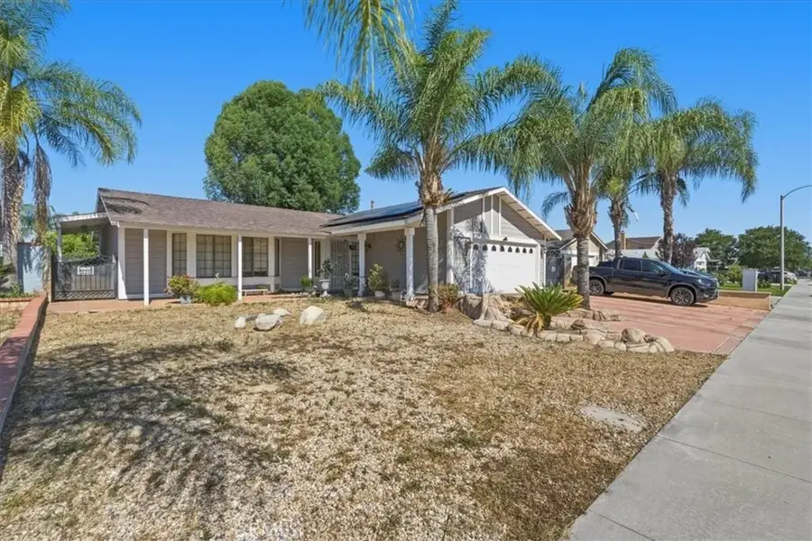 769 Harding, Hemet, CA 92543 - #2