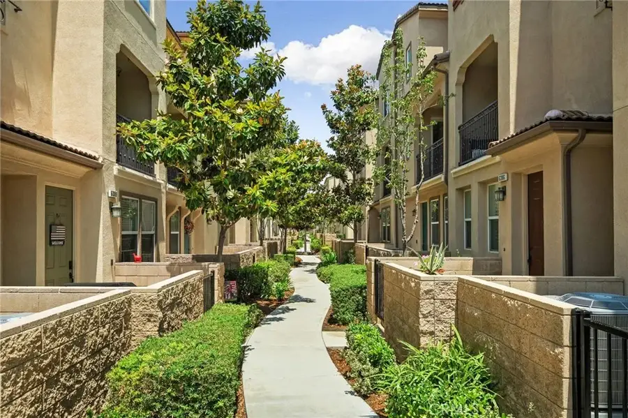 6382 Aquila Way, Eastvale, CA 91752 - #3