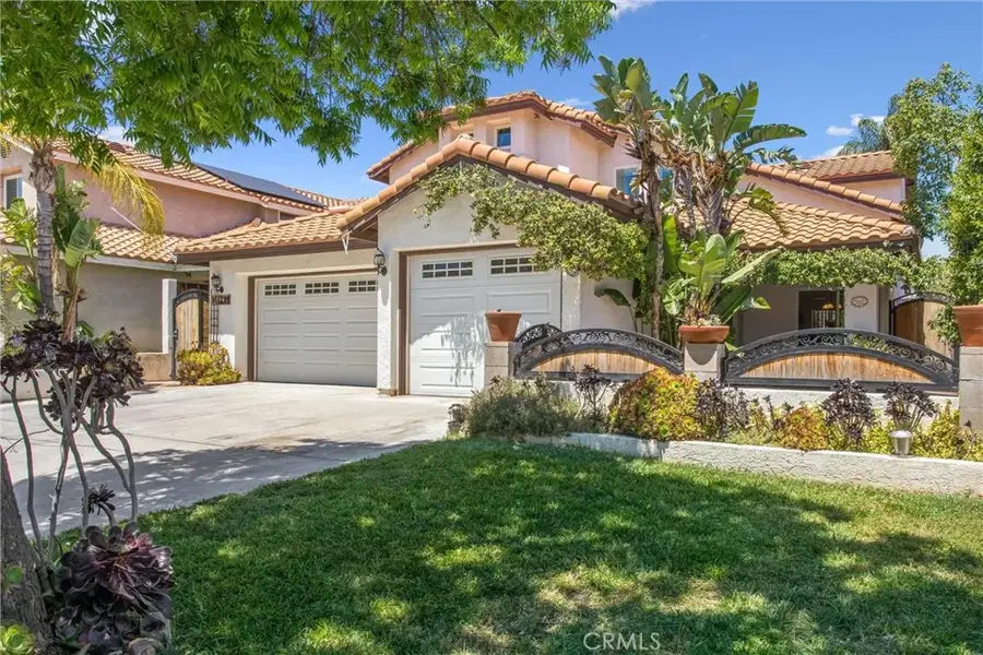 2981 Pembroke, Corona, CA 92879 - #2