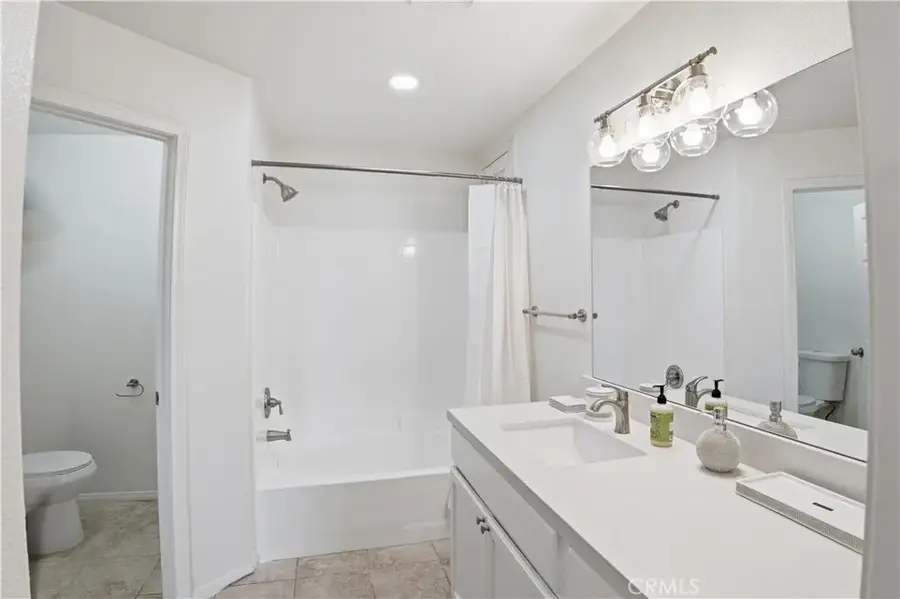 29454 Falling Leaf, Lake Elsinore, CA 92530 - #3