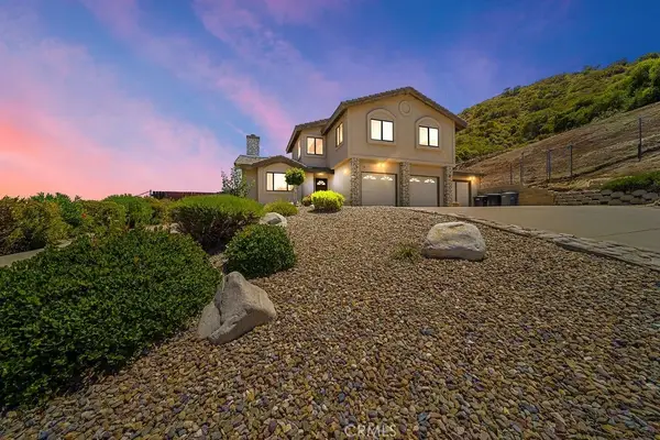 33268 Mackay Drive, Lake Elsinore, CA 92530