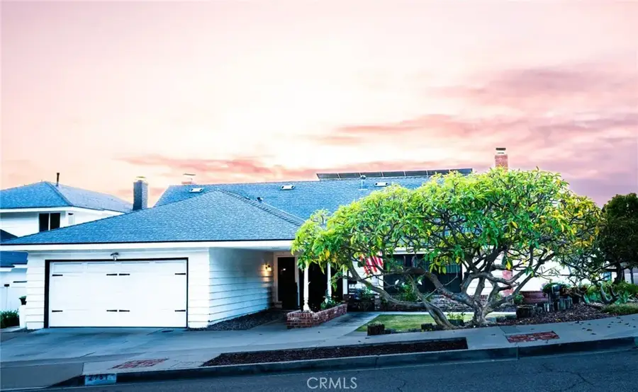 2751 Cardinal, Costa Mesa, CA 92626 - #2