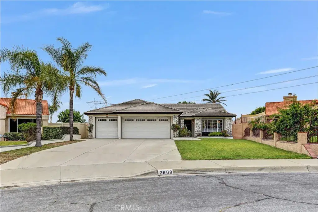 2869 W Esperanza, Rialto, CA 92377 - #1