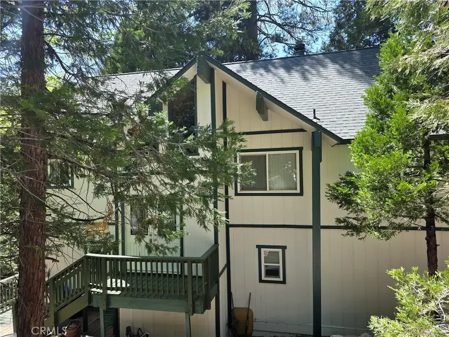 582 Grass Valley Court, Lake Arrowhead, CA 92352 - #2