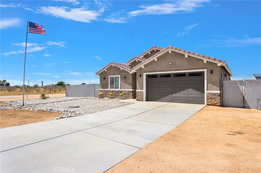 22620 Laurel, Apple Valley, CA 92308 - #3
